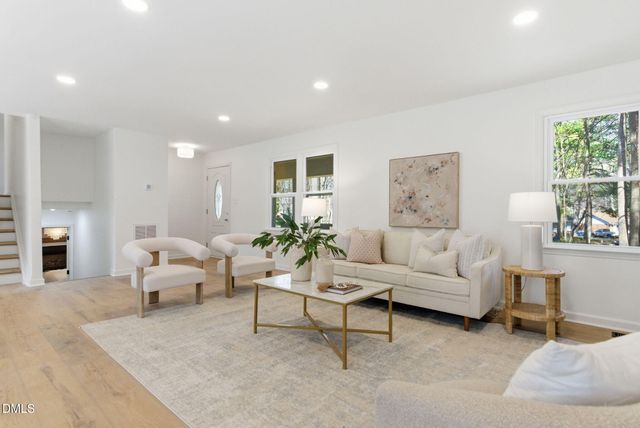 7 Cates Court, Hillsborough, NC 27278