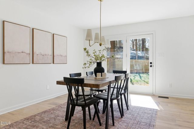 7 Cates Court, Hillsborough, NC 27278