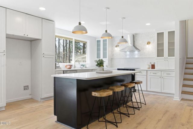 7 Cates Court, Hillsborough, NC 27278