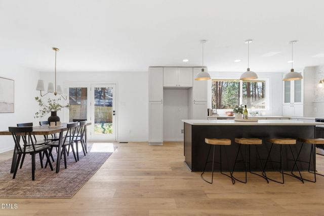 7 Cates Court, Hillsborough, NC 27278