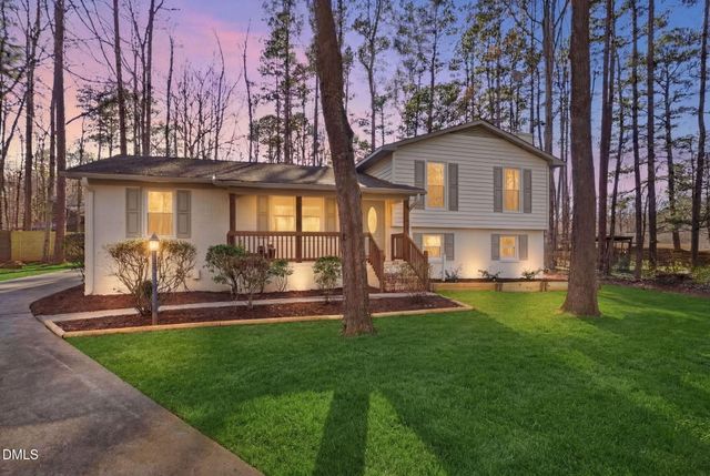 7 Cates Court, Hillsborough, NC 27278