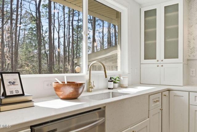 7 Cates Court, Hillsborough, NC 27278