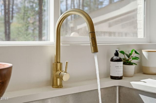 7 Cates Court, Hillsborough, NC 27278