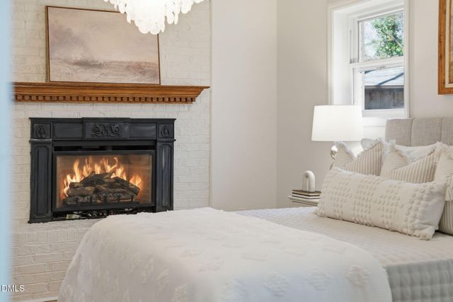 7 Cates Court, Hillsborough, NC 27278