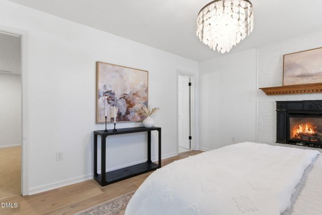 7 Cates Court, Hillsborough, NC 27278