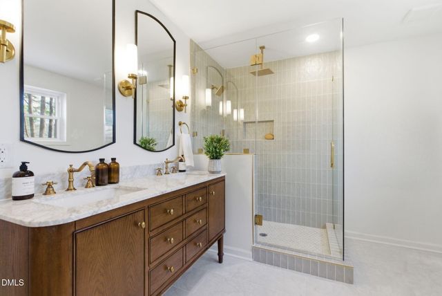 7 Cates Court, Hillsborough, NC 27278