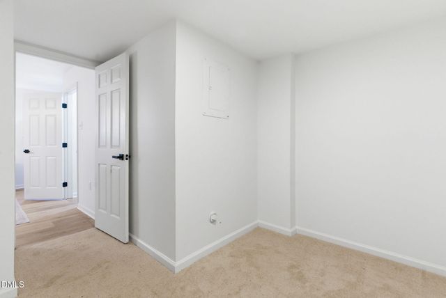 7 Cates Court, Hillsborough, NC 27278