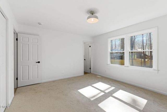 7 Cates Court, Hillsborough, NC 27278