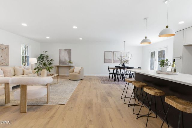 7 Cates Court, Hillsborough, NC 27278