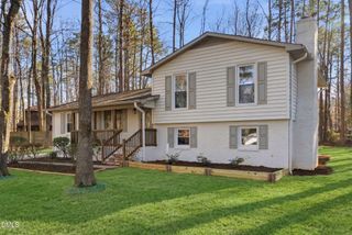 7 Cates Court, Hillsborough, NC 27278