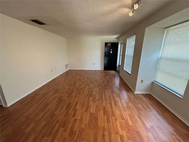 4427 58TH STREET W, Bradenton, FL 34210