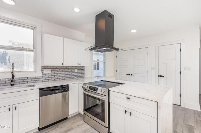 707 Gray Avenue, Durham, NC 27701