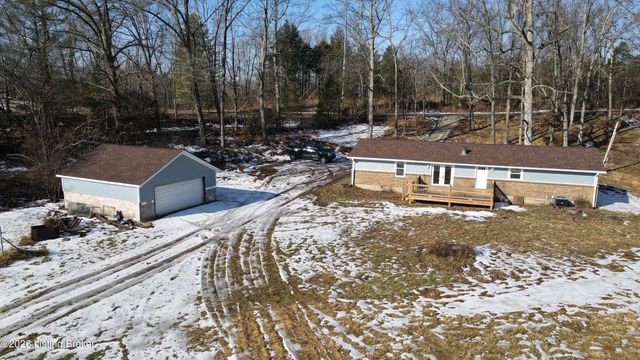 215 Meade Springs Rd, Brandenburg, KY 40108