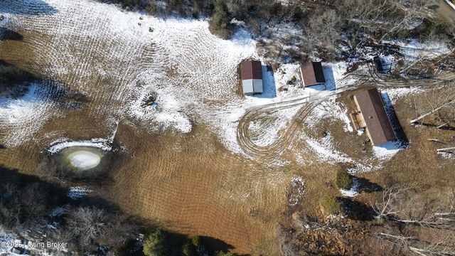 215 Meade Springs Rd, Brandenburg, KY 40108