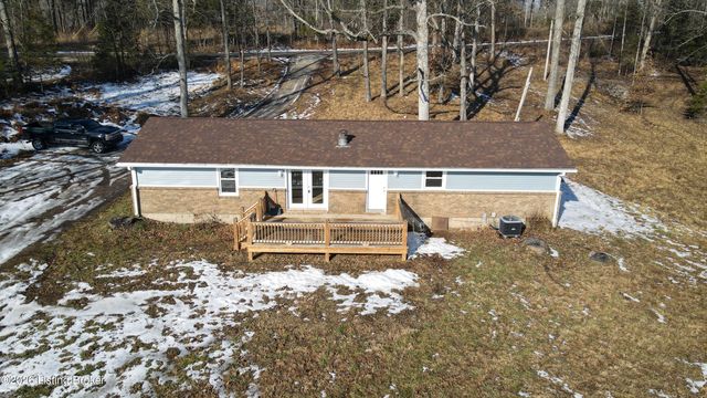 215 Meade Springs Rd, Brandenburg, KY 40108