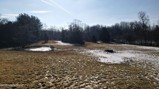 215 Meade Springs Rd, Brandenburg, KY 40108