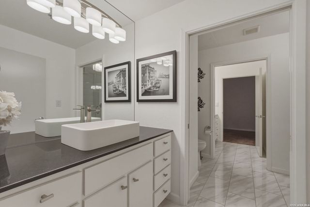 214 E Travis St Apt 205, San Antonio, TX 78205