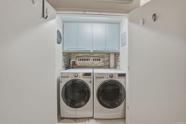 214 E Travis St Apt 205, San Antonio, TX 78205