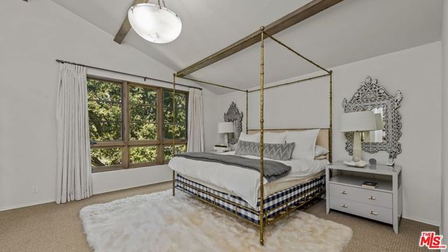 11662 Duque Drive, Studio City, CA 91604