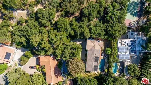 11662 Duque Drive, Studio City, CA 91604