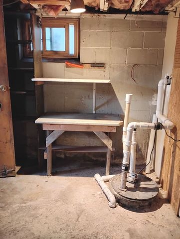 1722 N 36th Avenue, Stone Park, IL 60165