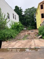 303 21St St, Irvington Twp., NJ 07111