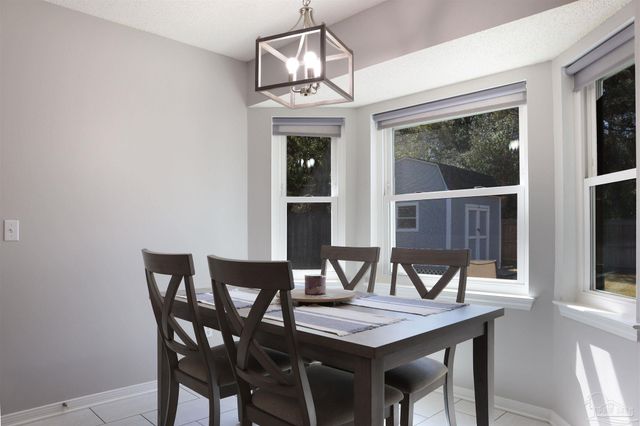 1105 Freeboard Blvd, Pensacola, FL 32507