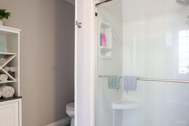 1105 Freeboard Blvd, Pensacola, FL 32507