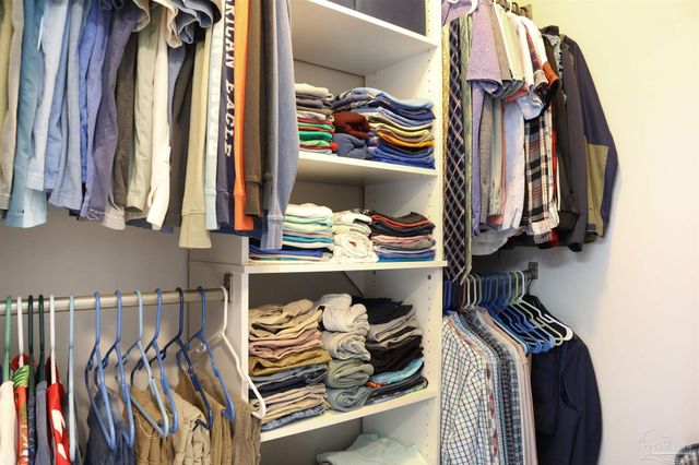 1105 Freeboard Blvd, Pensacola, FL 32507