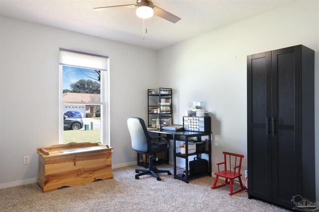 1105 Freeboard Blvd, Pensacola, FL 32507