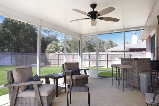 1105 Freeboard Blvd, Pensacola, FL 32507