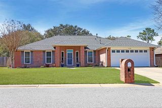 1105 Freeboard Blvd, Pensacola, FL 32507