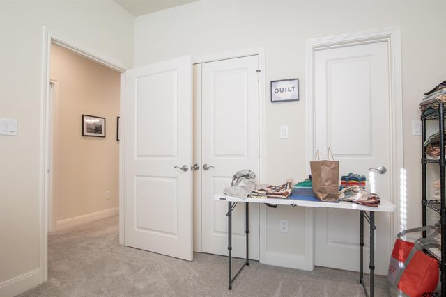 6030 Hamilton Meadows Way, Tyler, TX 75703