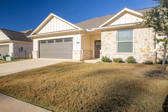 6030 Hamilton Meadows Way, Tyler, TX 75703