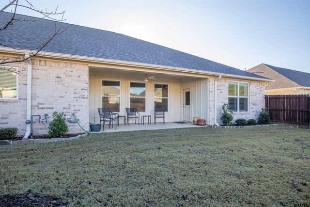 6030 Hamilton Meadows Way, Tyler, TX 75703