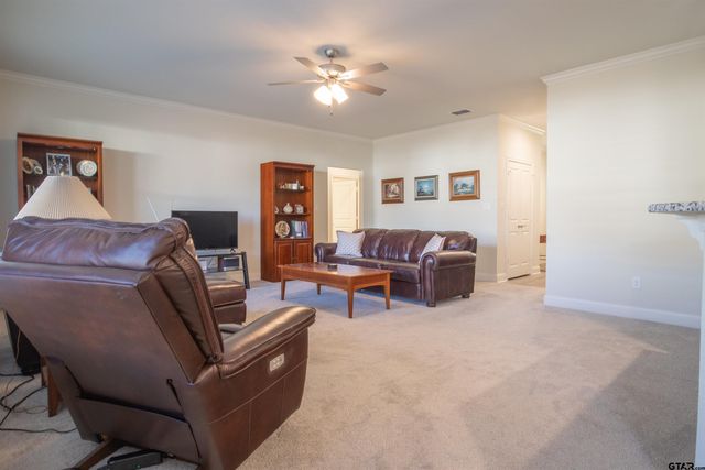 6030 Hamilton Meadows Way, Tyler, TX 75703