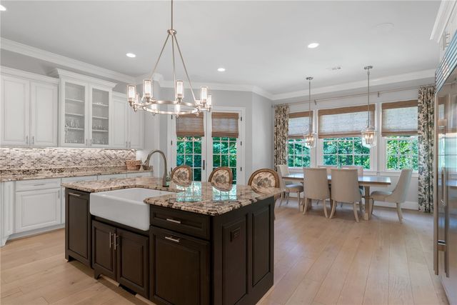 206 Jocassee Point Road, Salem, SC 29676