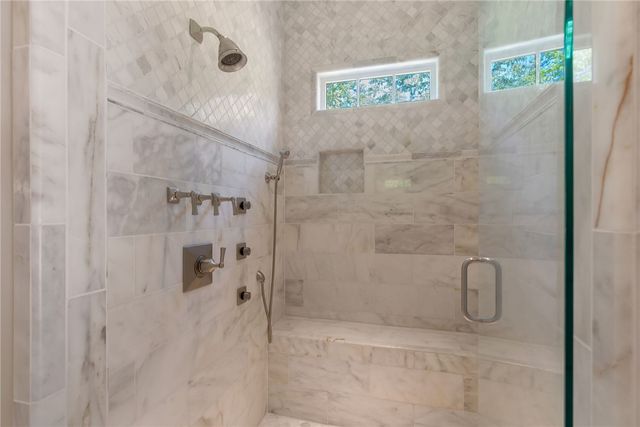 206 Jocassee Point Road, Salem, SC 29676