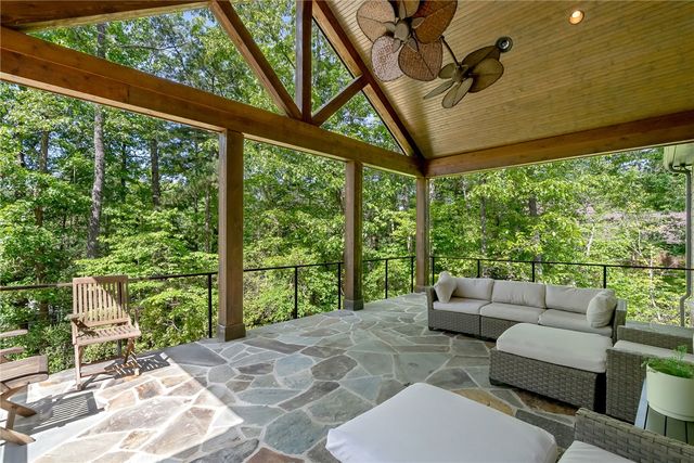 206 Jocassee Point Road, Salem, SC 29676