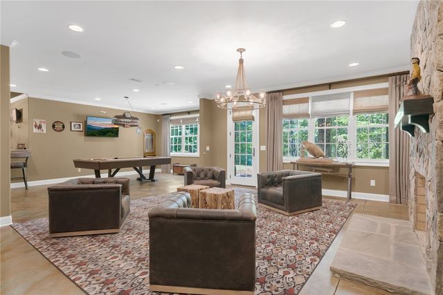 206 Jocassee Point Road, Salem, SC 29676