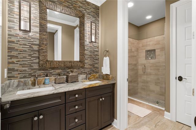 206 Jocassee Point Road, Salem, SC 29676