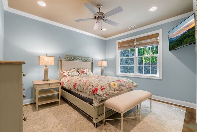 206 Jocassee Point Road, Salem, SC 29676