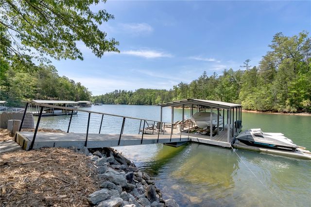 206 Jocassee Point Road, Salem, SC 29676