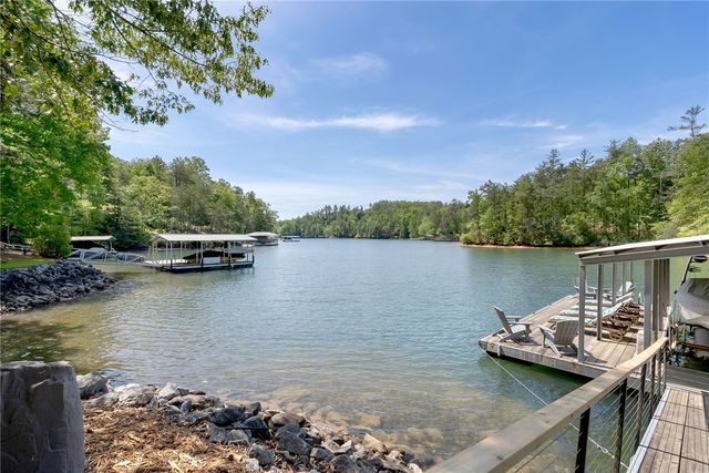 206 Jocassee Point Road, Salem, SC 29676