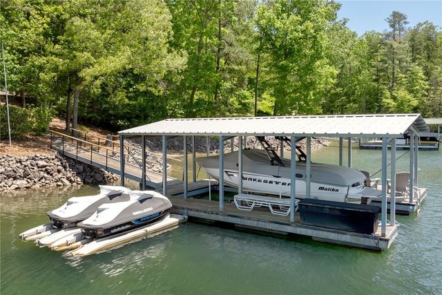 206 Jocassee Point Road, Salem, SC 29676