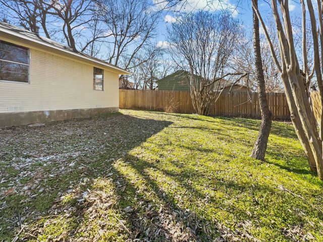 1205 N Bradley, Mckinney, TX 75069