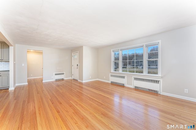 233 Unionville Avenue, Plainville, CT 06062