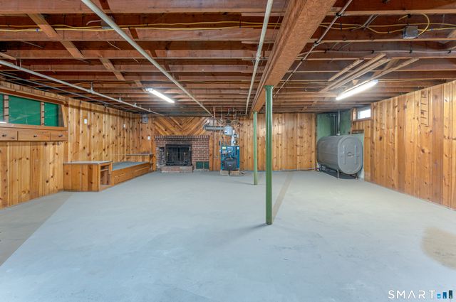 233 Unionville Avenue, Plainville, CT 06062