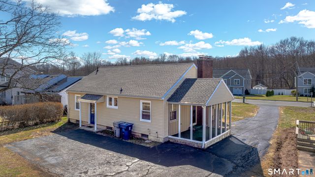 233 Unionville Avenue, Plainville, CT 06062