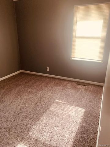 22751 Rosewood Street, Oak Park, MI 48237